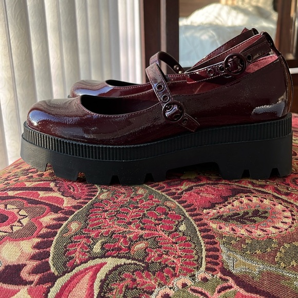 Platform double-strap Mary Janes - Picture 4 of 9